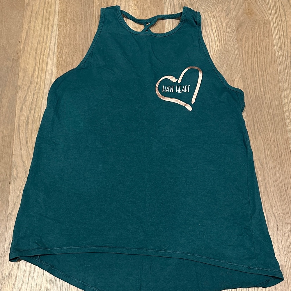 Graphic Tank Tops Set - Picture 2 of 8